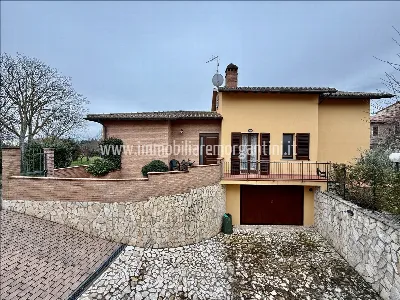Villa a Sarteano