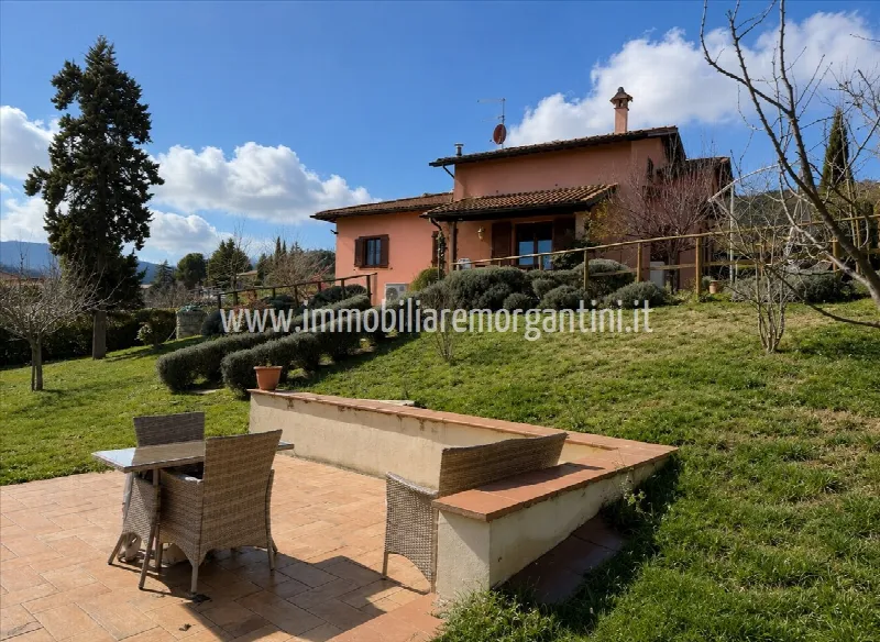 Villa in vendita a Sarteano - foto 1