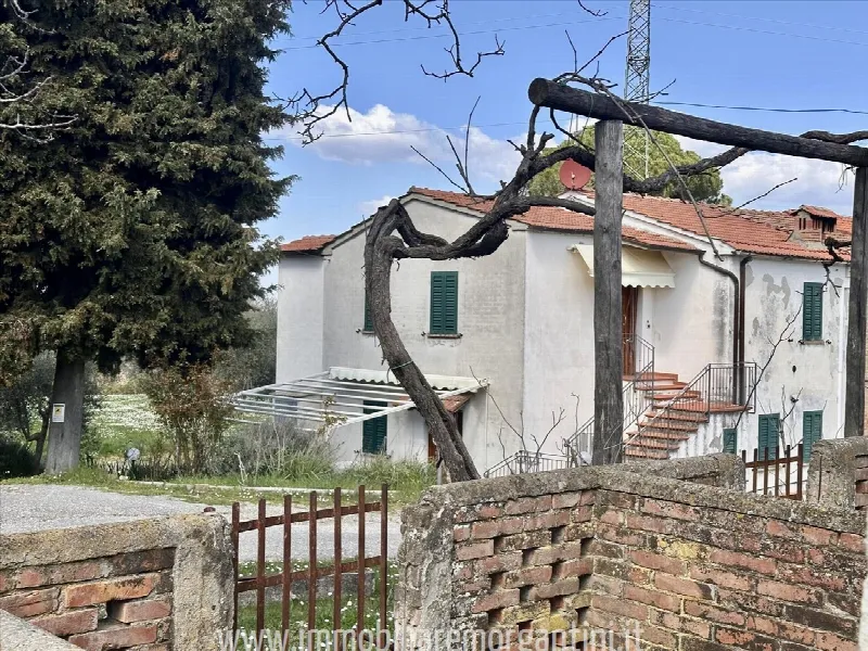 Rustico/Casale in vendita a Sarteano - foto 2