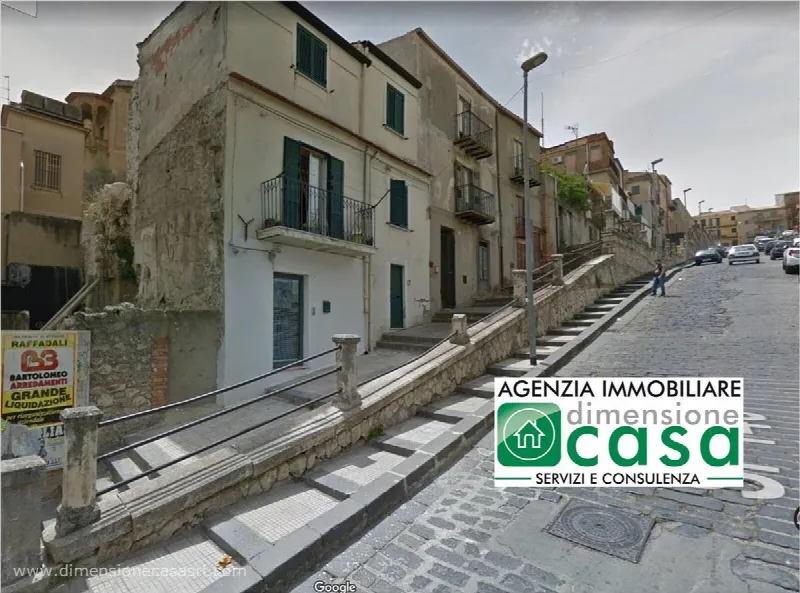 Casa Indipendente in vendita a San Cataldo - foto 1