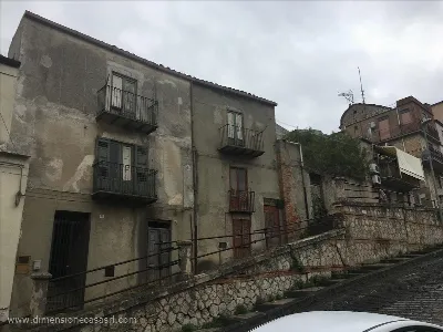 Casa Indipendente in vendita a San Cataldo - foto 2