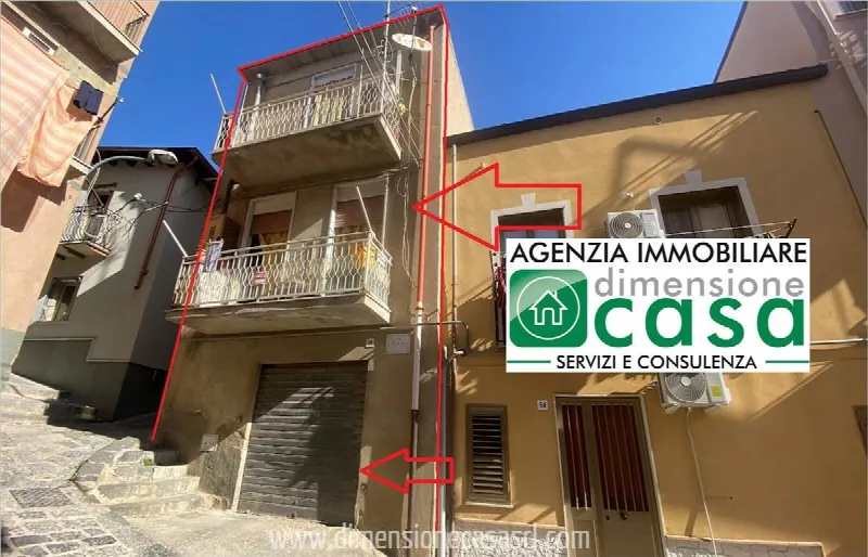 Casa Indipendente in vendita a San Cataldo - foto 1
