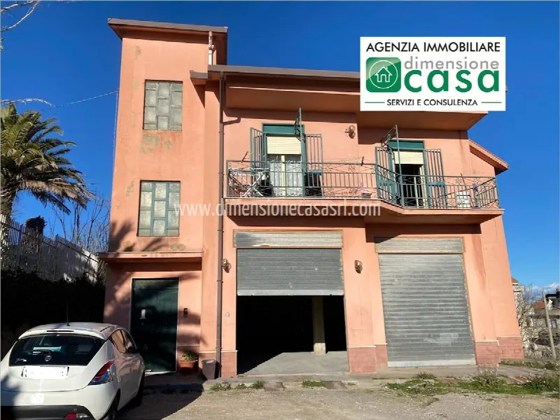 Casa Indipendente in vendita a San Cataldo - foto 1