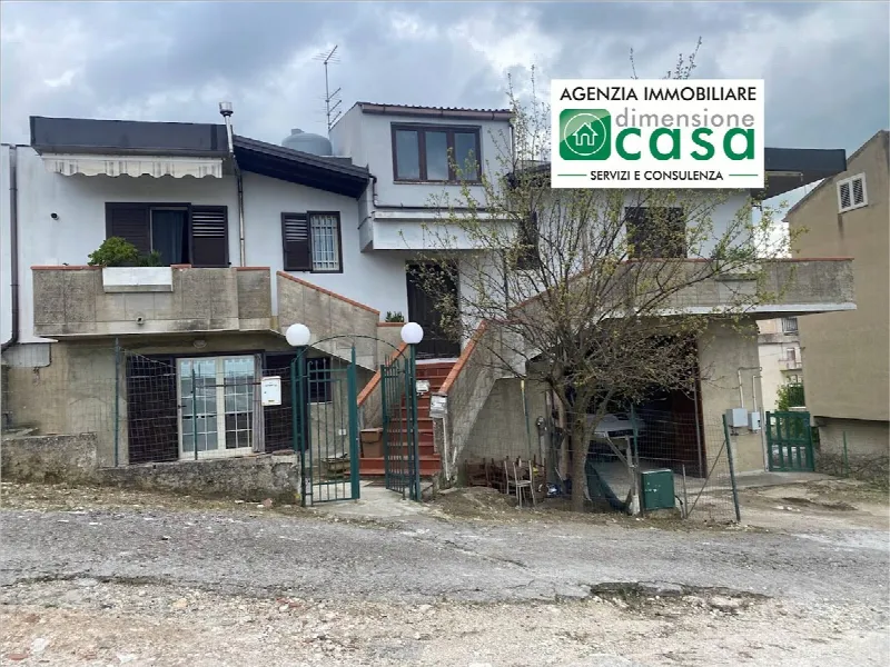 Casa Indipendente in vendita a San Cataldo - foto 1