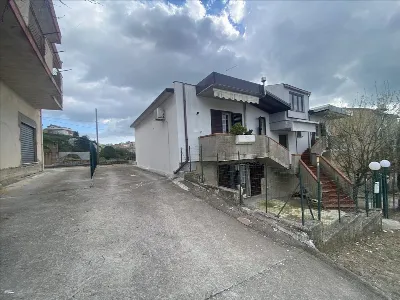 Casa Indipendente in vendita a San Cataldo - foto 2