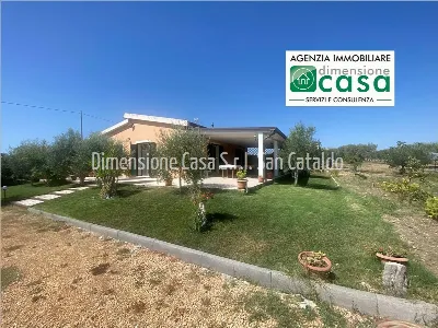 Villa a Caltanissetta