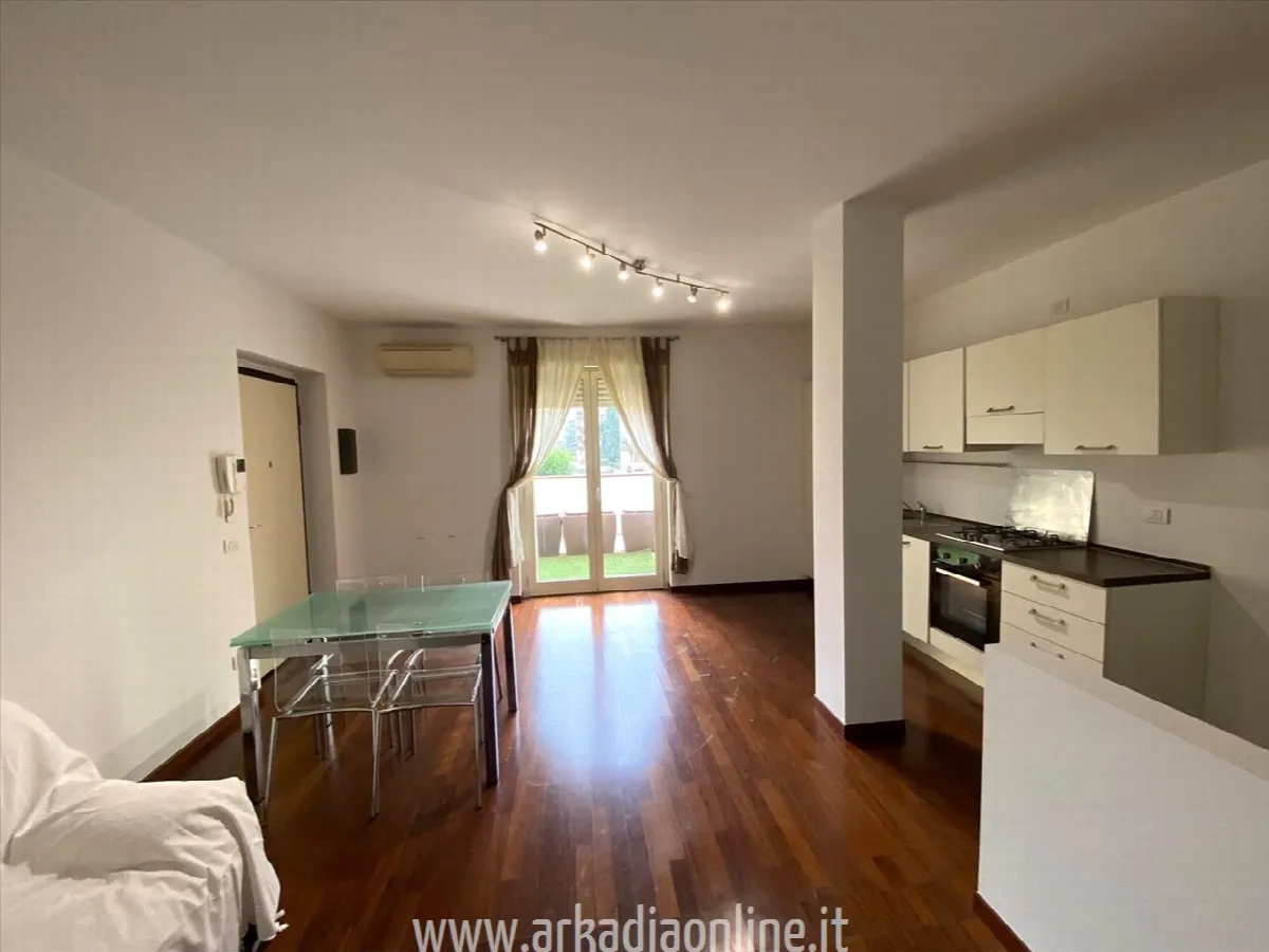 Appartamento in vendita a Piacenza - foto 2