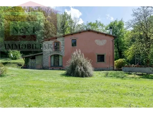 Rustico/Casale in vendita a Reggello - foto 1