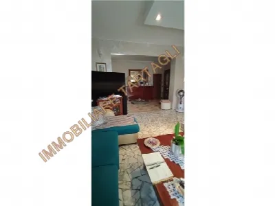 Appartamento in vendita a Firenze, Firenze... - foto 2