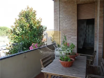 Appartamento in vendita a Monteroni d'Arbi... - foto 2