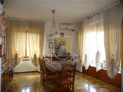 Appartamento in vendita a Monteroni d'Arbi... - foto 5