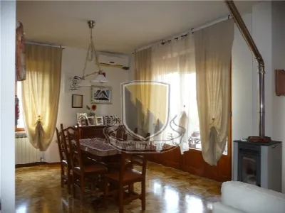 Appartamento in vendita a Monteroni d'Arbi... - foto 6