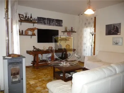 Appartamento in vendita a Monteroni d'Arbi... - foto 7