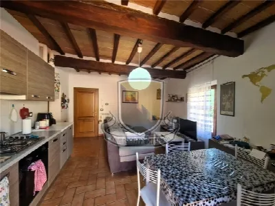 Appartamento a Sovicille
