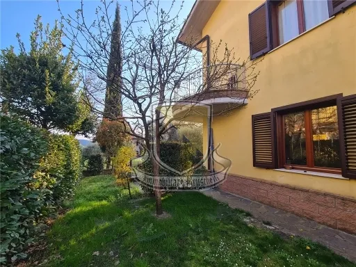 Villa in vendita a Monticiano - foto 1