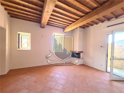 Rustico/Casale in vendita a Sovicille - foto 1