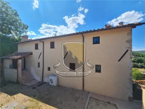 Rustico/Casale in vendita a Sovicille - foto 1