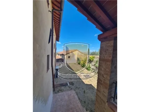Rustico/Casale in vendita a Sovicille - foto 2