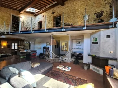Rustico/Casale in vendita a Sovicille - foto 2