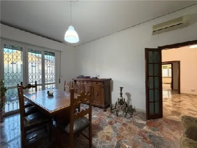 Appartamento in vendita a Firenze, Legnaia... - foto 1