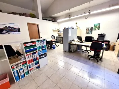 Ufficio in vendita a Firenze, L'isolotto - foto 3