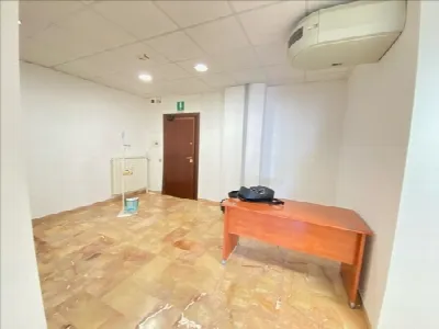 Ufficio in vendita a Firenze, Firenze nord - foto 3