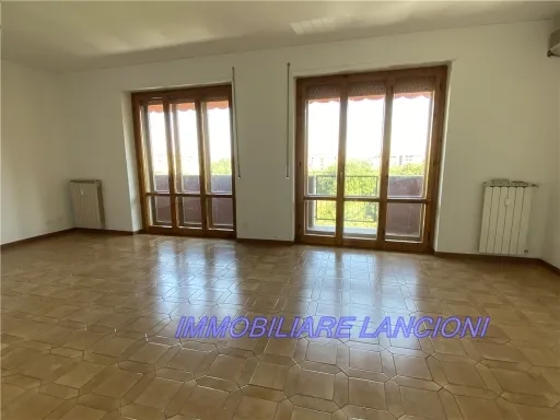 Appartamento in vendita a Firenze, L'isolotto - foto 2