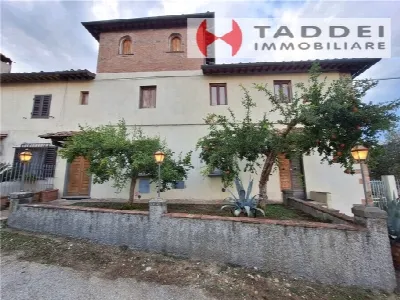 Rustico/Casale in vendita a Montespertoli - foto 2