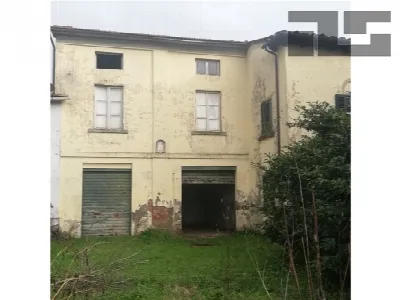 Rustico/Casale in vendita a Quarrata - foto 1