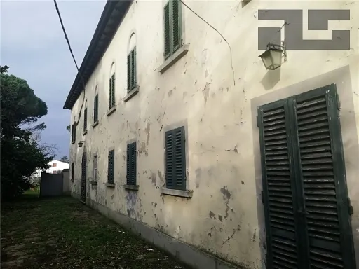 Rustico/Casale in vendita a Quarrata - foto 2