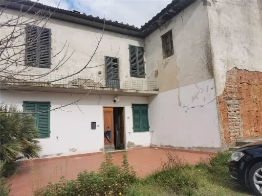 Villa in vendita a Lamporecchio - foto 2