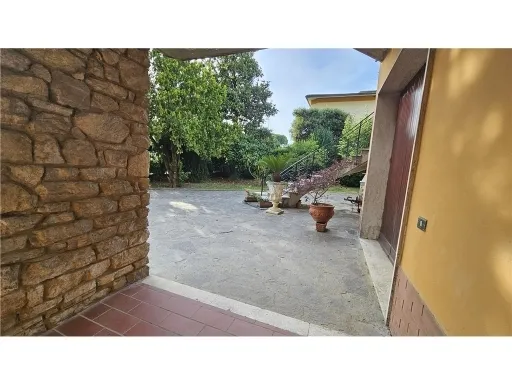 Villa in vendita a San Miniato - foto 1