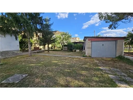 Villa in vendita a Castelfiorentino - foto 1