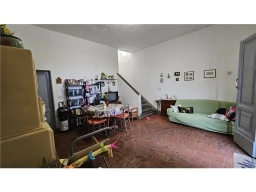 Rustico/Casale in vendita a Empoli - foto 2