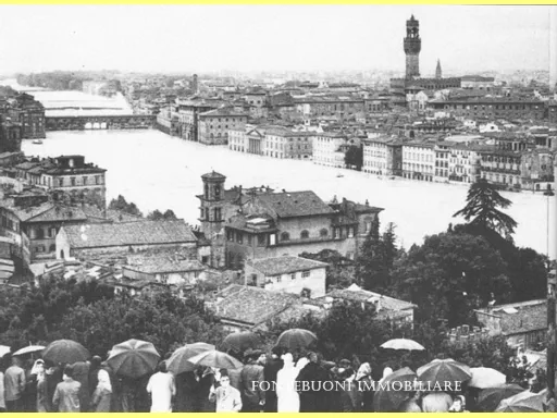 Palazzo/Stabile in vendita a Firenze, Centro - foto 2