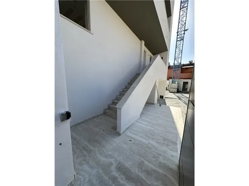 Appartamento in vendita a Capraia e Limite - foto 1