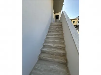 Appartamento in vendita a Capraia e Limite - foto 3