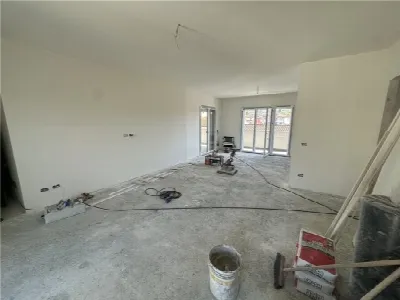 Appartamento in vendita a Capraia e Limite - foto 2