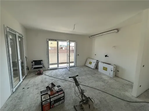 Appartamento in vendita a Capraia e Limite - foto 3