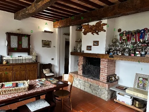 Rustico/Casale in vendita a Vicchio - foto 4