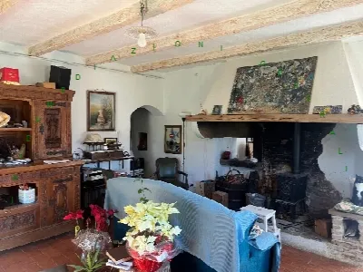 Rustico/Casale in vendita a Vicchio - foto 8