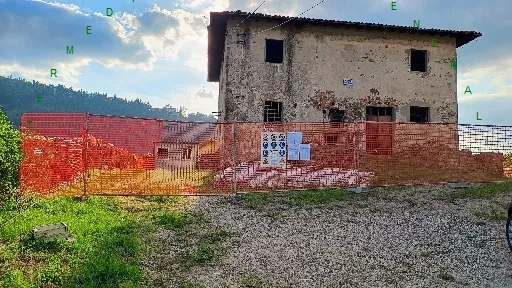 Rustico/Casale in vendita a Dicomano - foto 2