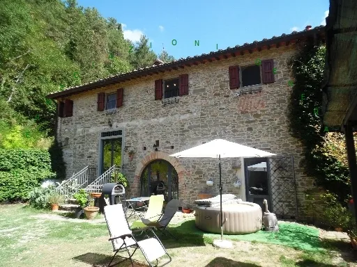 Rustico/Casale in vendita a Borgo San Lorenzo - foto 2