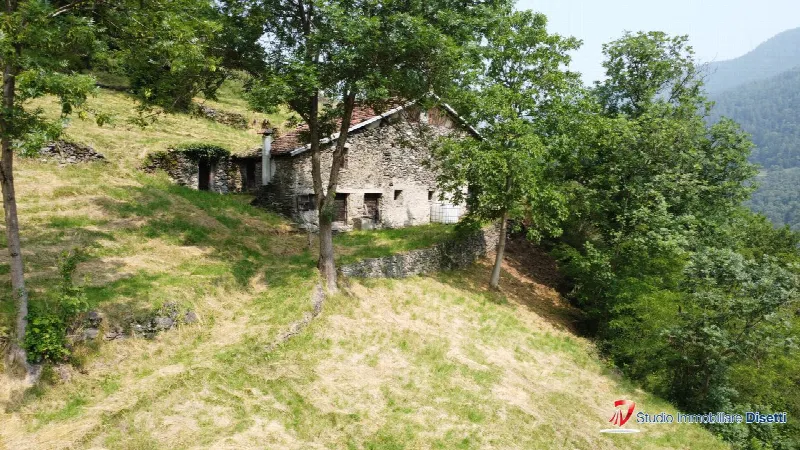 Rustico/Casale in vendita a Edolo - foto 2