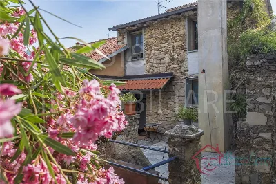 Rustico/Casale in vendita a Ranzo - foto 2