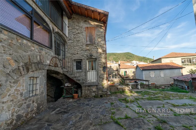 Rustico/Casale in vendita a Zeri - foto 7
