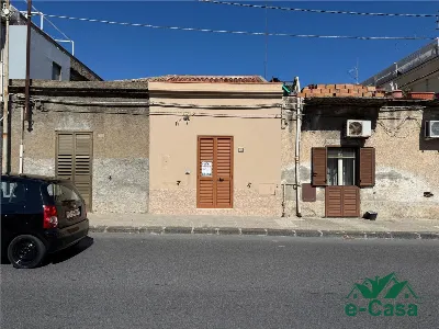 Villa in vendita a Spadafora - foto 1