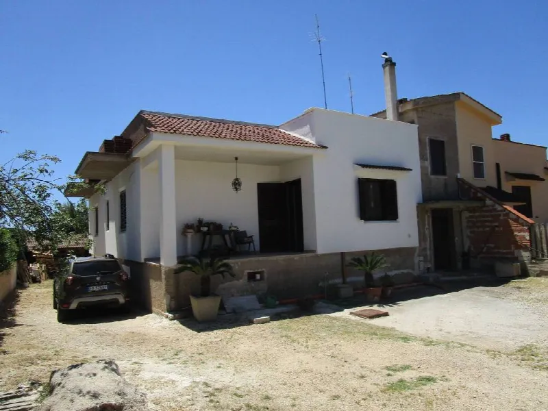 Villa in vendita a Statte - foto 1