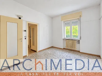 Appartamento in vendita a Varese, Belforte... - foto 1