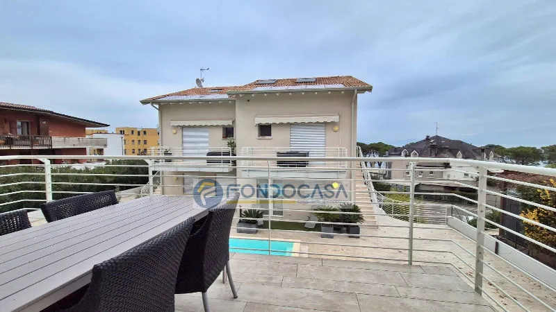 Attico in vendita a Peschiera del Garda - foto 1